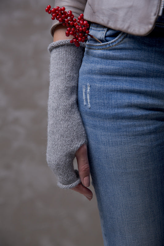 Ilgos alpakų vilnos megztos riešinės